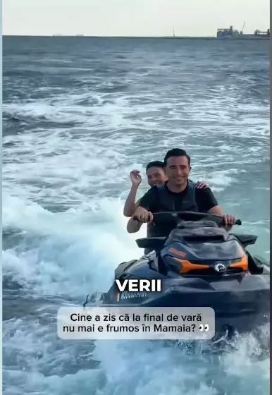 andreea popescu cu ski-jet-ul