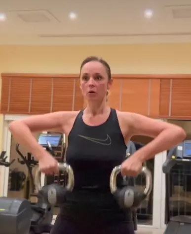 andreea-marin-sala-de-sport (1)