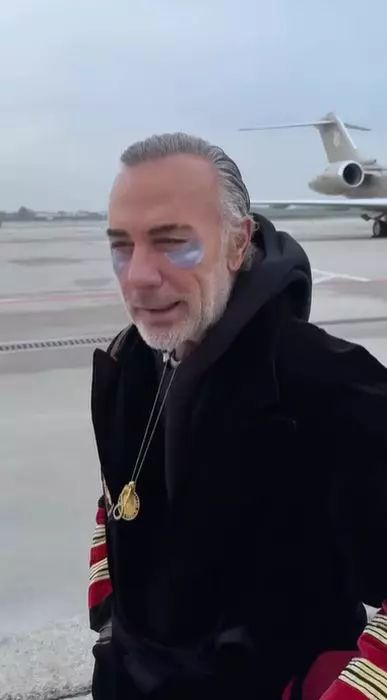 gianluca cu plasturi