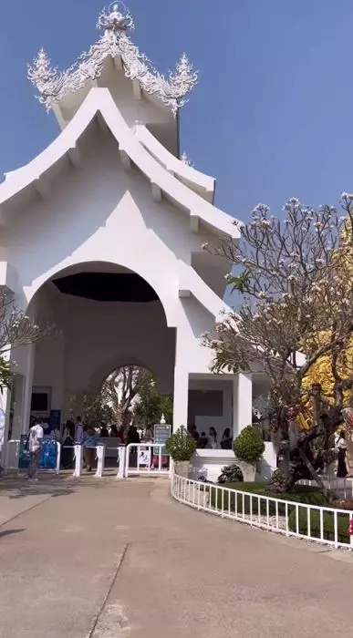 Imagini de la filmarile Asia Express (6)