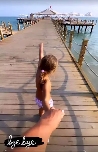 sorin-Nicolescu-in-vacanta-cu-fiica-lui-evelin-2aaaa