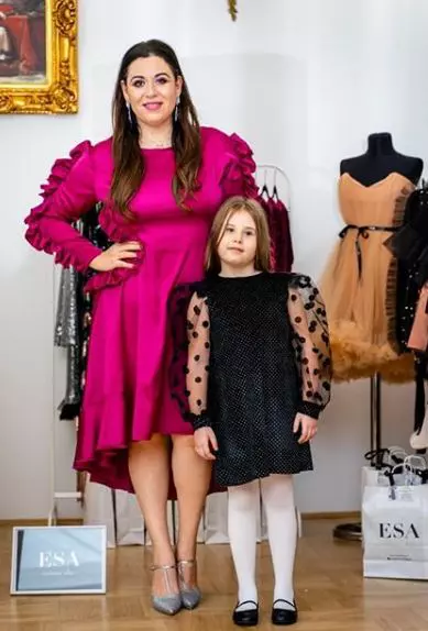 Oana-Roman-și-Isabela-1