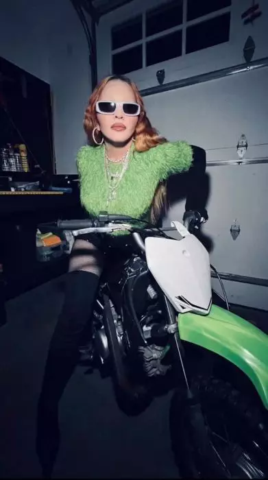 Madonna 1