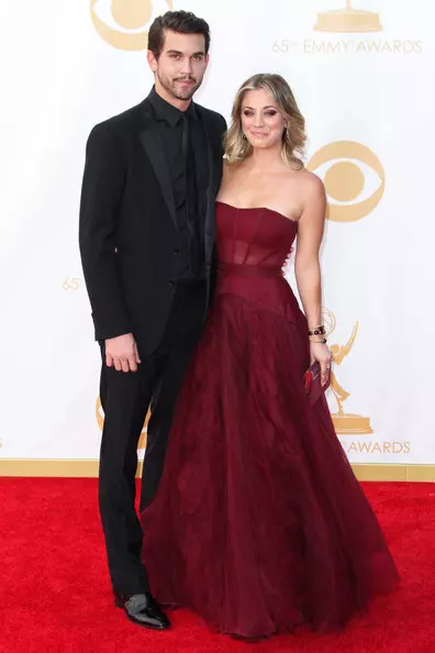 Kaley Couco din “The Bing Bang Theory” s-a logodit