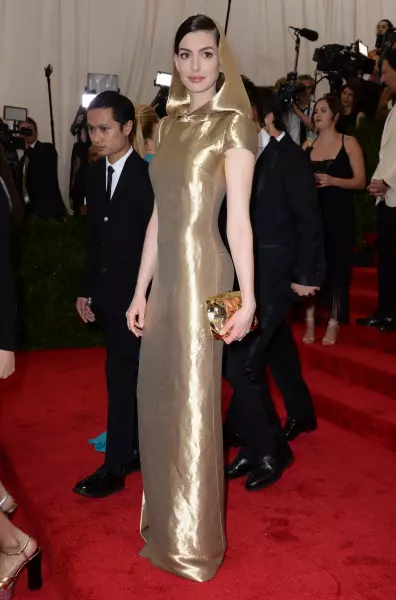 Anne Hathaway