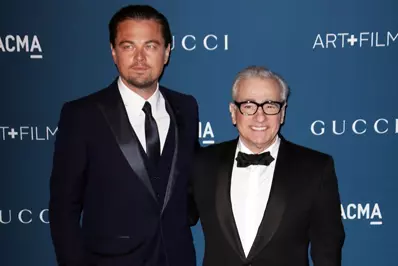 Martin-Scorsese-l-a-tras-de-urechi-pe-Leonardo-DiCaprio