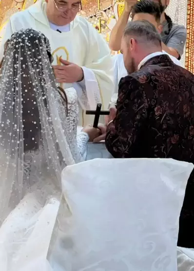 bella santiago mireasa1