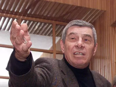 mitica popescu