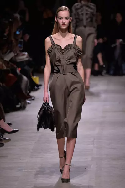 Rochas - Paris Fashion Week (10)