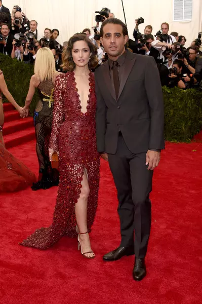 Actrita Rose Byrne a nascut un baietel