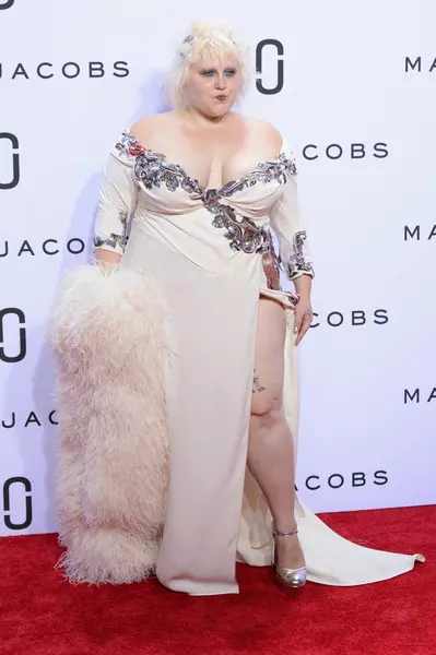 Marc Jacobs (2)