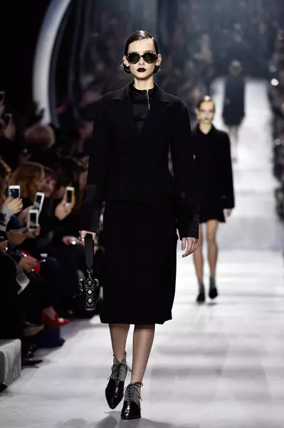Christian Dior colectia toamna iarna 2016-2017 (2)