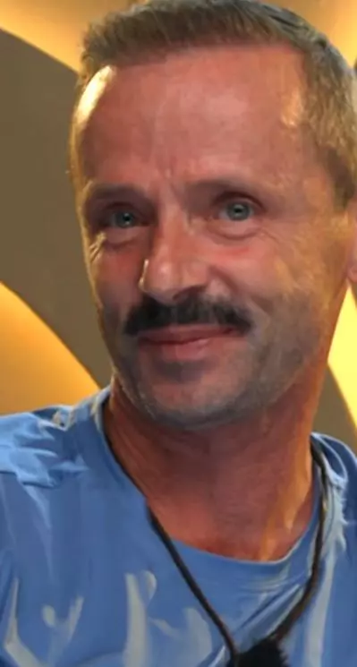 marius urzica lacrimi