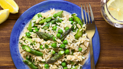 Risotto cu sparanghel – rețeta ușoară