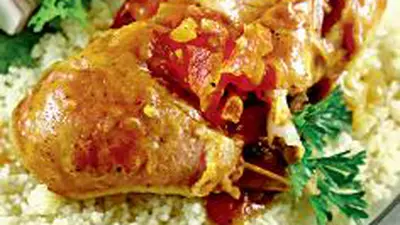 Copane de pui în sos de caise