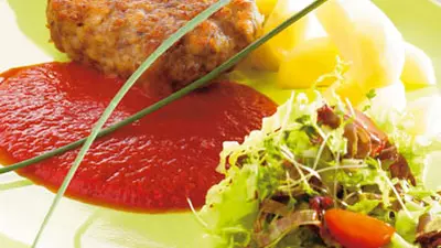 Chifteluţe cu sos de roşii