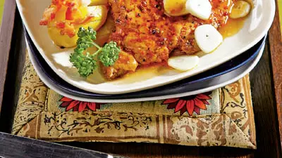 Sote din piept de curcan cu cartofi