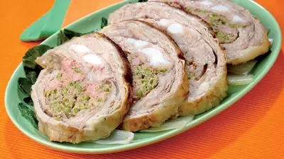 Ruladă cu carne şi mazăre