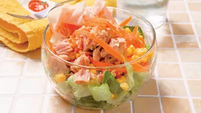 Salată de ton