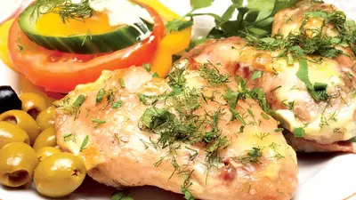 Pui la cuptor cu smântână