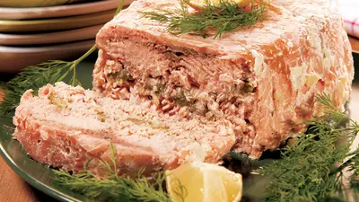 Ruladă de ton cu cremă de măsline