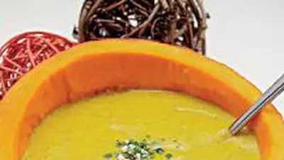Supă-cremă de dovleac cu cimbru