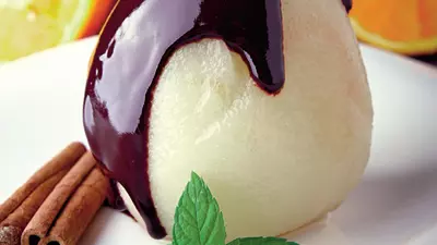 Pere cu ciocolată şi piper