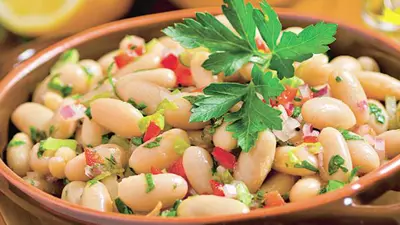 Salată de fasole boabe