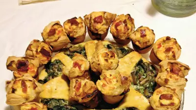 Coroniţă cu ciuperci