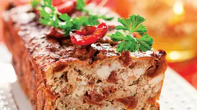 Terină de pui şi roşii