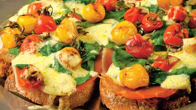 Crostini cu şuncă şi caşcaval