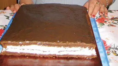 Prajitură cu foi şi cremă