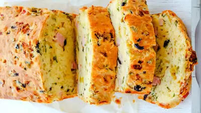 Chec aperitiv cu șuncă, măsline și brânză