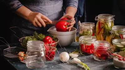 Gogoșari umpluți cu varză roșie