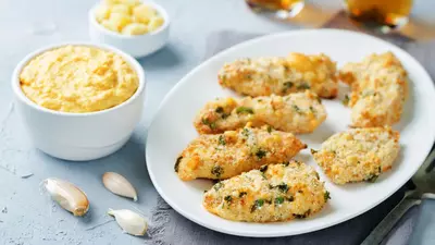 Pui cu usturoi și parmezan