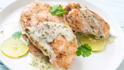 Pui cu lămâie și usturoi