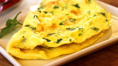 Omleta sufleu – omleta Poulard. Cea mai pufoasă omletă din lume!