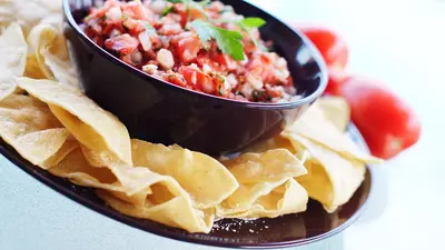 Salata de pui cu dressing de miere