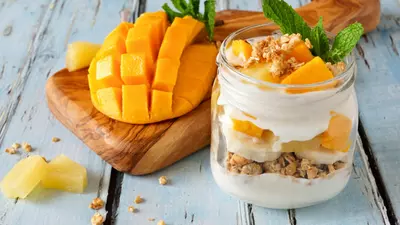 Parfait cu mango: desertul răcoritor pentru zilele toride