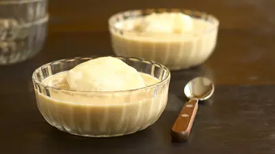 Île Flottante: cel mai fin desert pe care îl poți face cu ingrediente pe care le ai deja în frigider