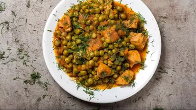 Mâncare de mazăre cu pui