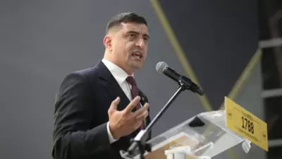 George-Simion--dup---ce-Curtea-Constitu--ional---a-anulat-alegerile-preziden--iale-----Lovitur---de-stat---n-plin---desf----urare--Nu-ie--im---n-strad-----