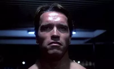 Terminatorul – Arnold Schwarzenegger