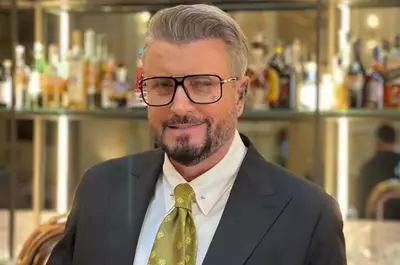 Ce colecție impresionantă de ochelari de soare are Cătălin Botezatu și unde o ține: ”Sunt asigurați dacă se fură, Doamne Ferește. Nu se mai fură din bagaj, se fură de pe mână acum” / EXCLUSIV