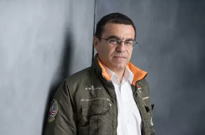 Cum este Mihai Mărgineanu în rolul de tată și ce cariere vor urma copiii săi: „Alexandra merge sigur și apăsat spre aviație. Și-a luat licența la 16 ani!” / EXCLUSIV