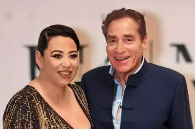 Oana Roman, acuzată că merge în vacanțe pe banii tatălui ei. De când nu mai primește sprijin financiar de la Petre Roman: „Nu o zic ca pe un reproș!”