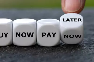 Cumpărăm liniște sau datorii? Fenomenul „Buy Now, Pay Later”, dincolo de promisiuni