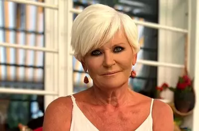 Cum arăta Monica Tatoiu în tinerețe. Imagini inedite cu femeia de afaceri