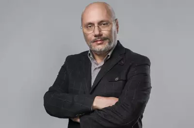 Șapte noi femei susțin că au fost abuzate de doctorul Cristian Andrei. Mărturiile pacientelor: „Pune mâna pe tine, te ia în brațe. Mi-a spus că s-ar căsători cu mine”