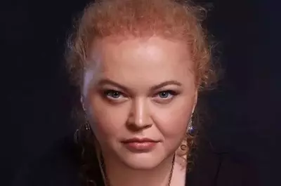 Cum se înțelege Narcisa Suciu cu tatăl fiicei ei. A rămas însărcinată când el era însurat: "Firește că nu își dorește nimeni așa ceva, doar că eram foarte tineri. A fost o poveste de dragoste adevărată"